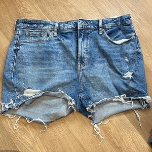 Old navy OG short high rise distressed jean shorts